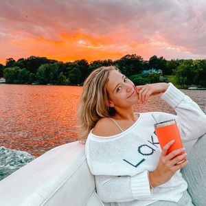 Meet your Posher, Bella